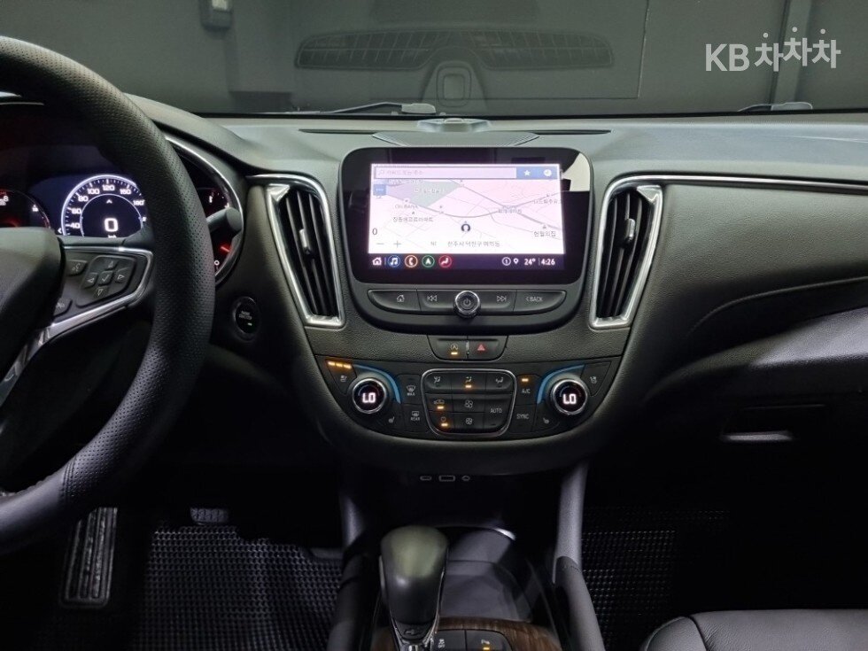 Chevrolet - Chevrolet Malibu IX Рестайлинг, 2022