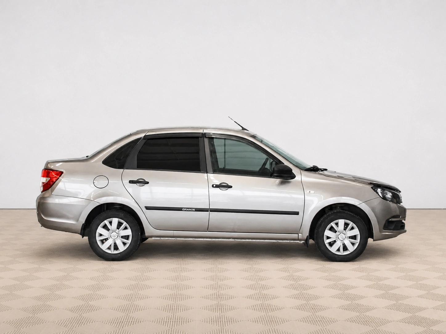 LADA (ВАЗ) - LADA (ВАЗ) Granta I Рестайлинг, 2021 г.