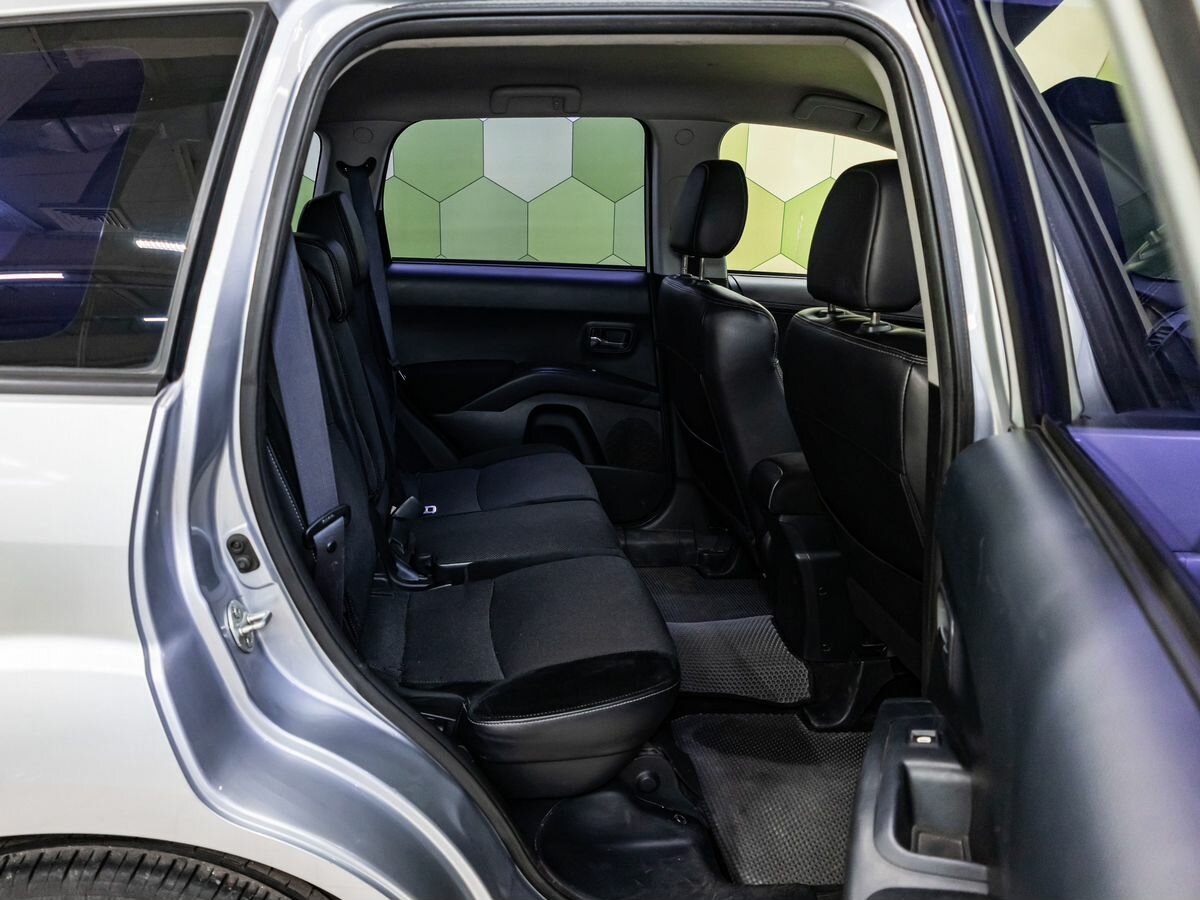 Citroen - Citroen C-Crosser, 2011