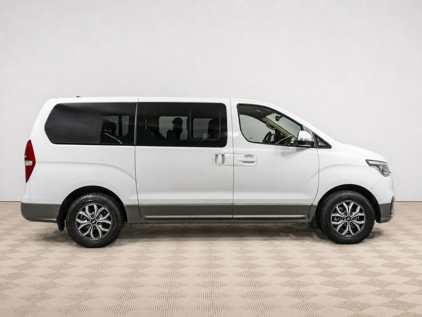 Hyundai - Hyundai H-1 II Рестайлинг 2, 2019