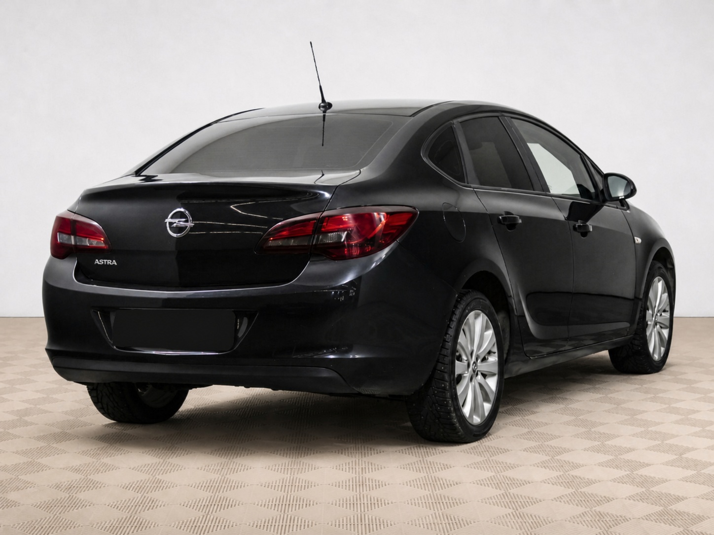 Opel - Opel Astra J Рестайлинг, 2013