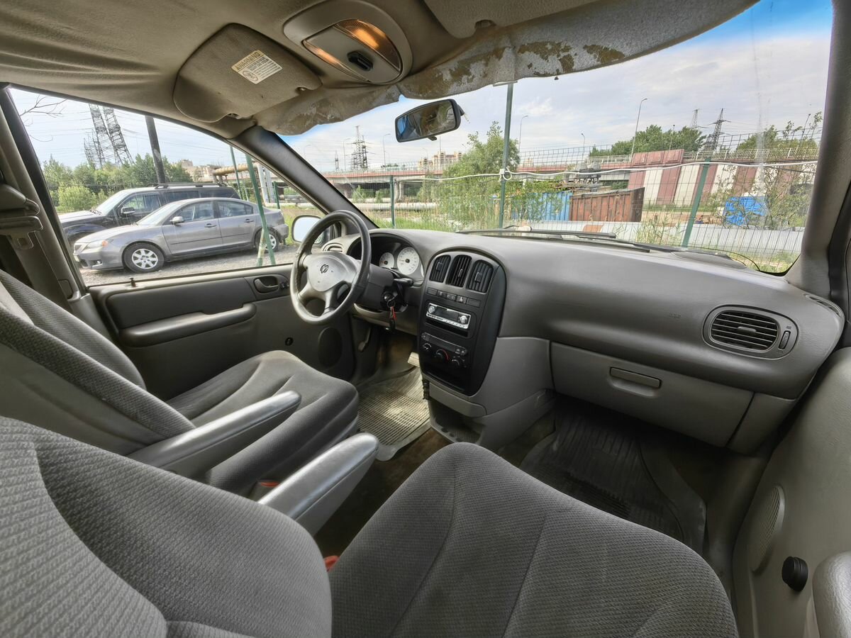 Dodge - Dodge Caravan 3-speed IV, 2001