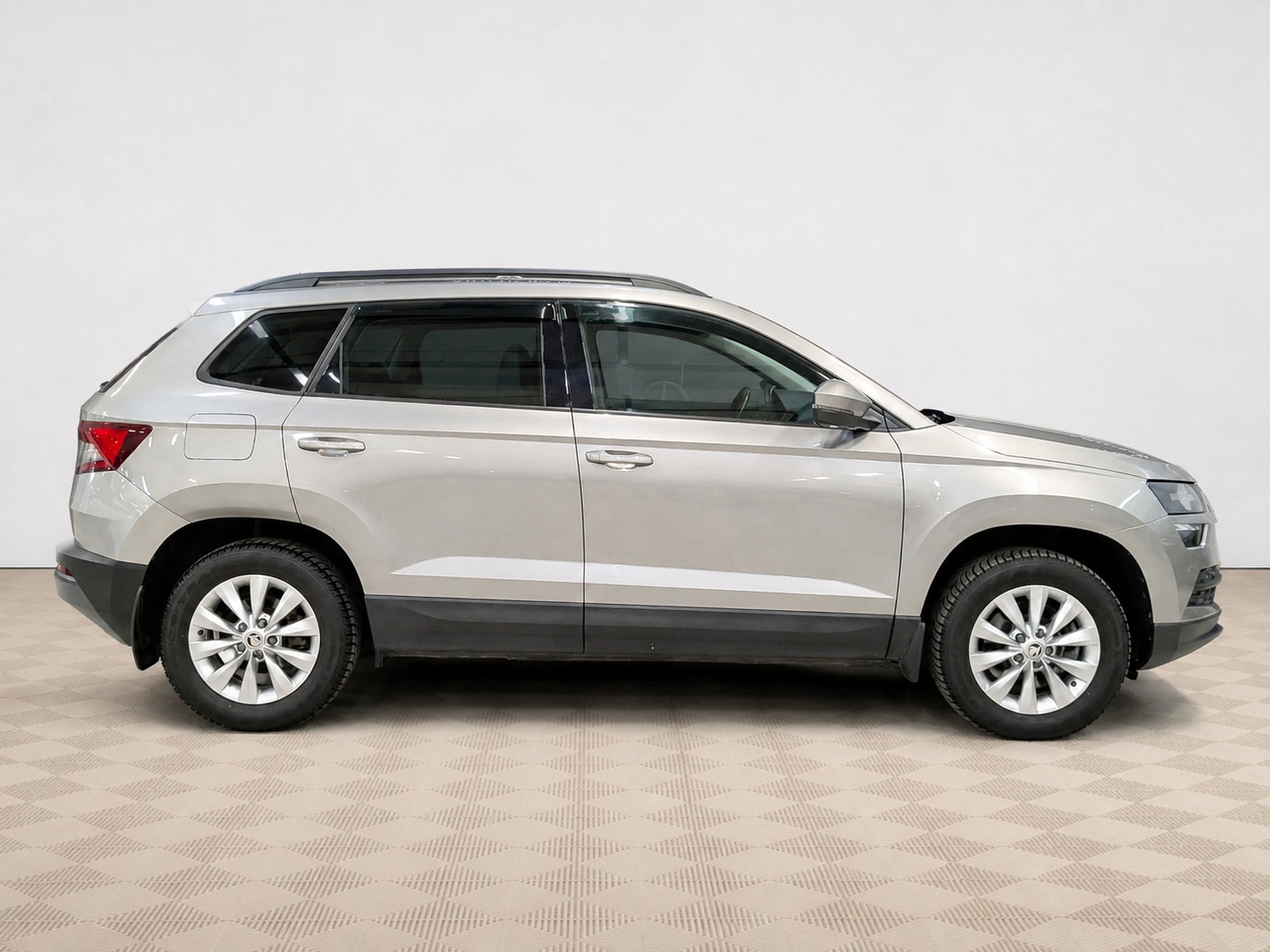 Skoda - Skoda Karoq, 2020