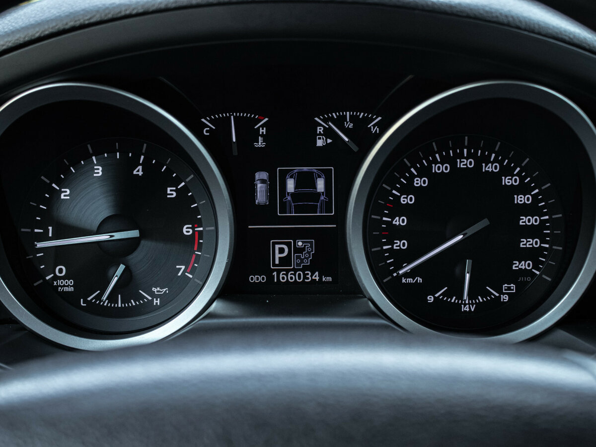 Toyota - Toyota Land Cruiser 200 Series Рестайлинг 1, 2015