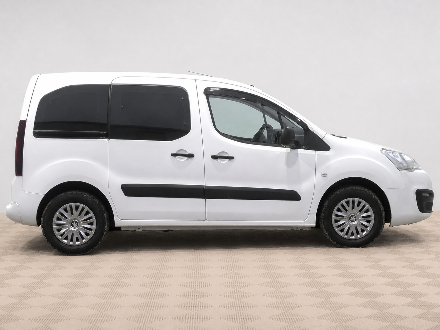 Peugeot - Peugeot Partner, 2021