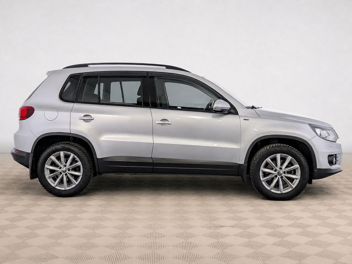 Volkswagen - Volkswagen Tiguan, 2016