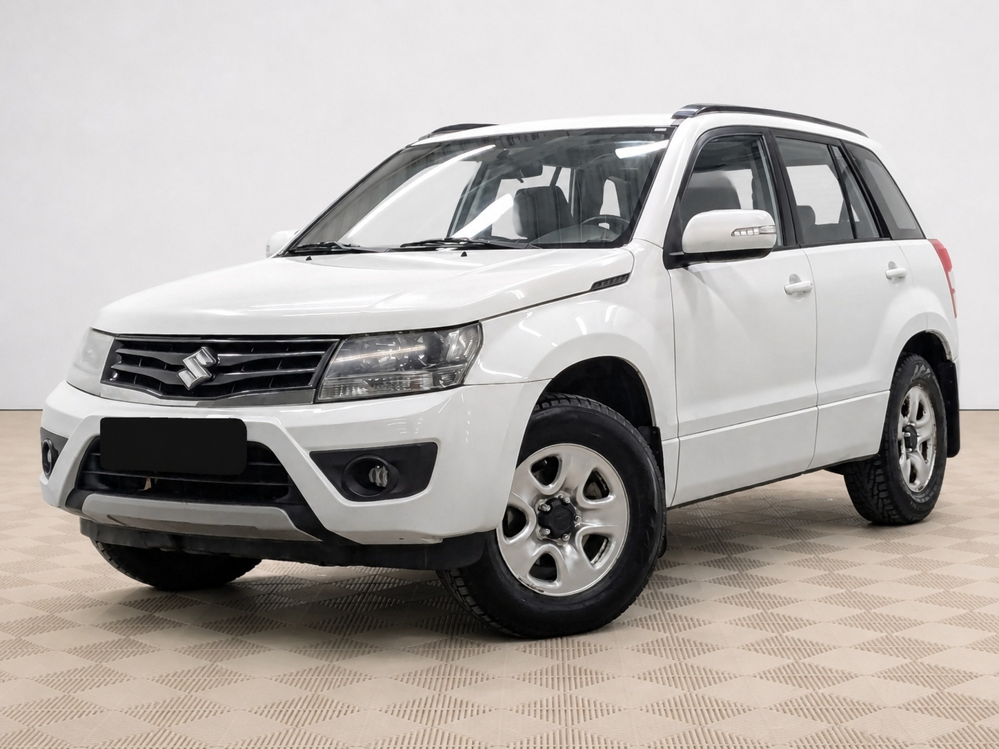 Suzuki - Suzuki Grand Vitara, 2013