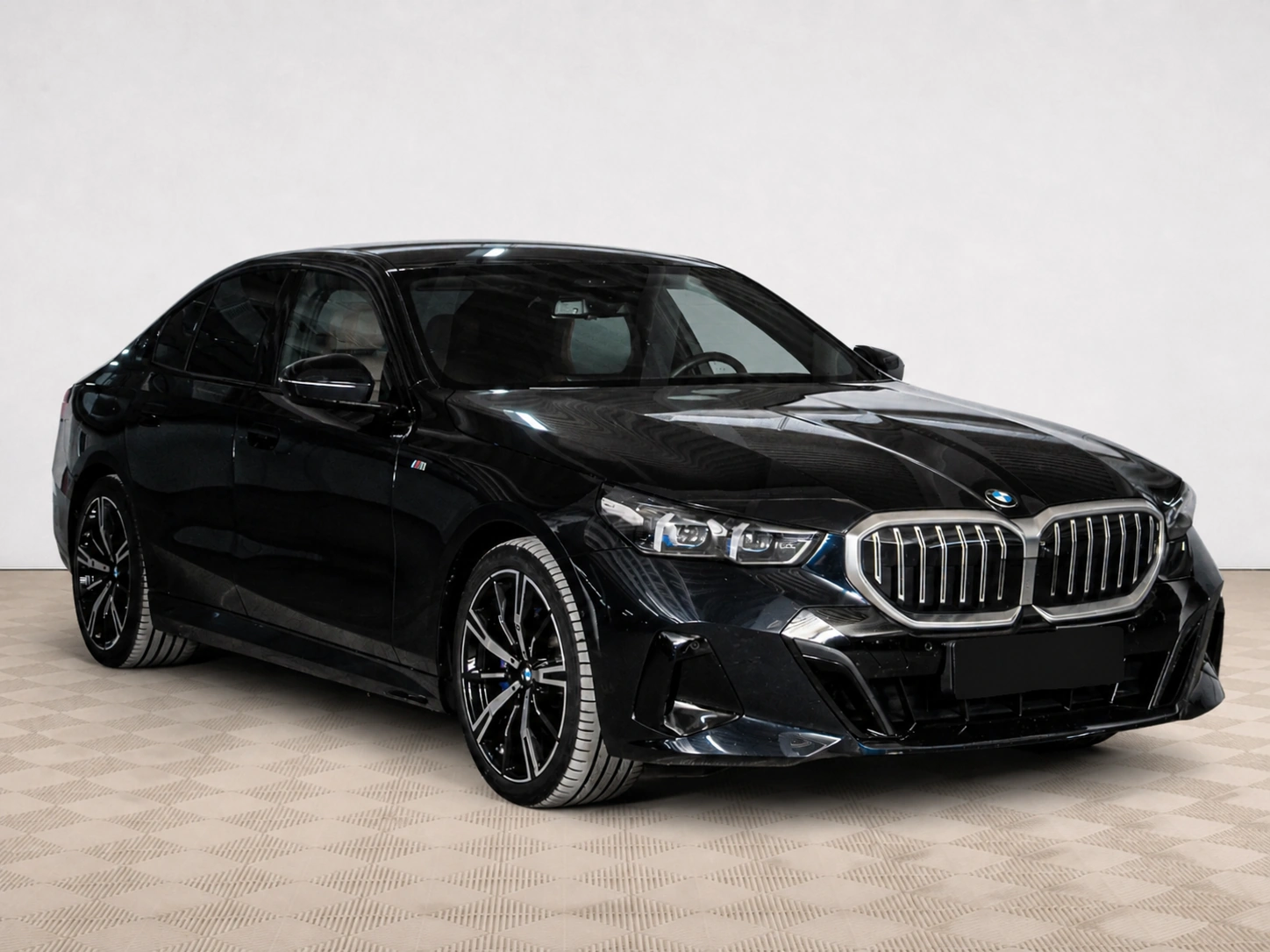 BMW - BMW 5 серии VIII (G60/G61/G68), 2024 г.