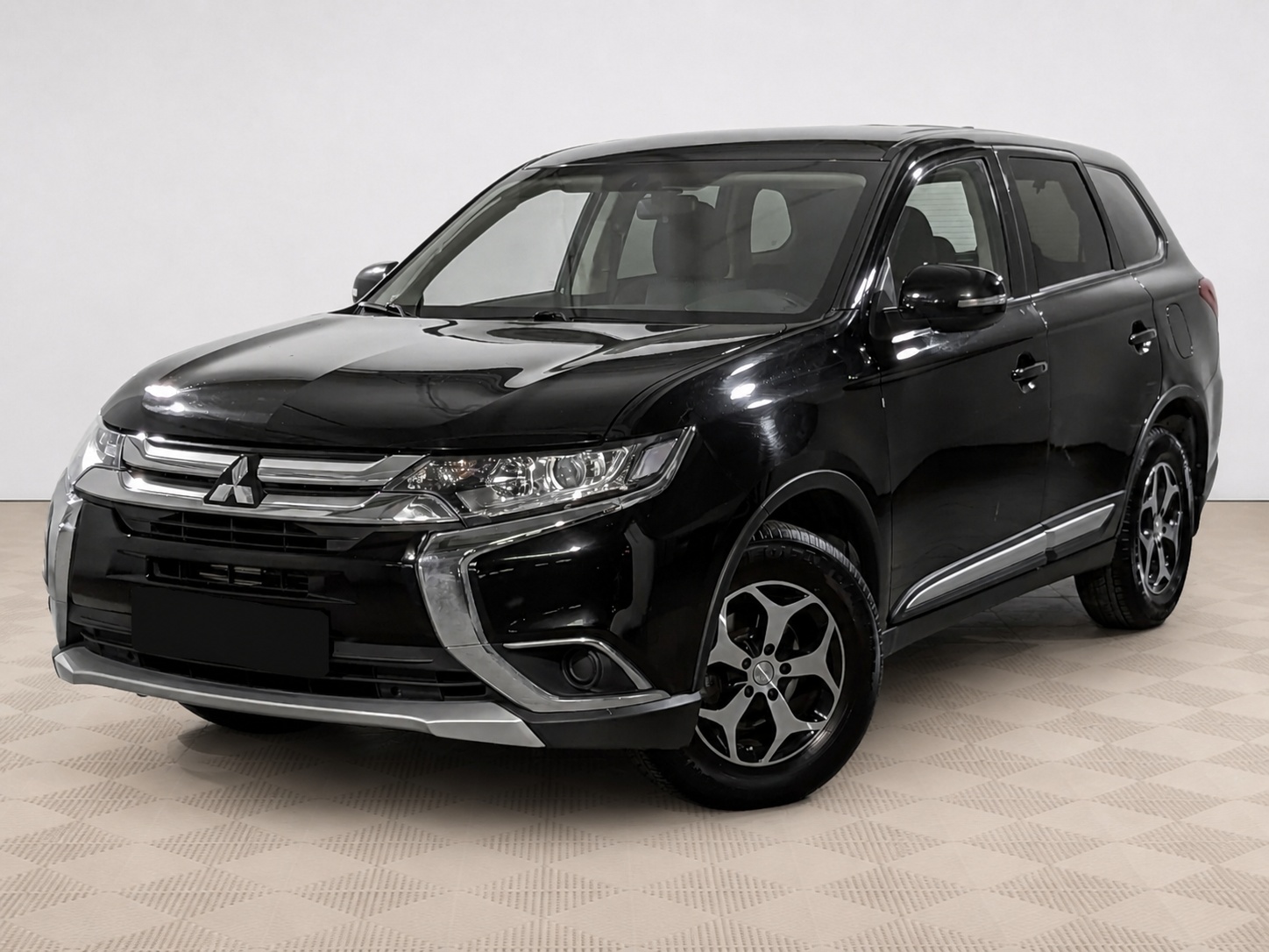 Mitsubishi - Mitsubishi Outlander, 2018