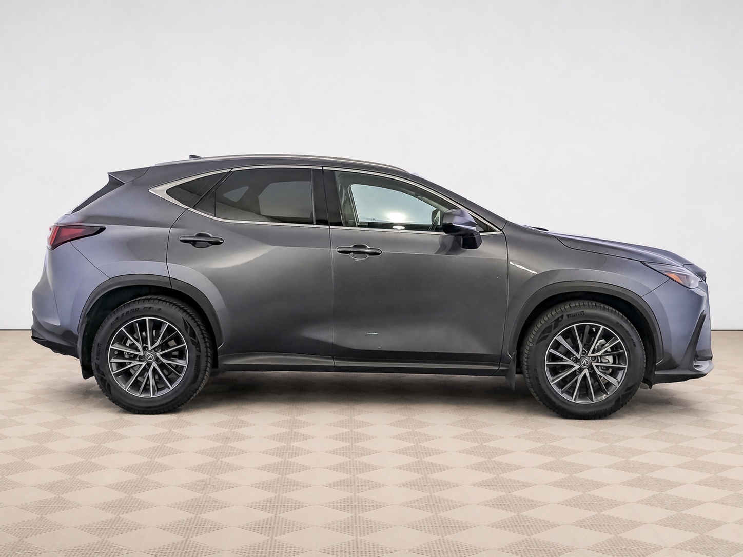 Lexus - Lexus NX, 2022