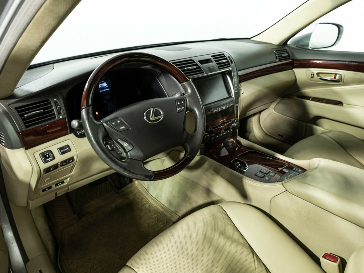 Lexus - Lexus LS 460 IV, 2008