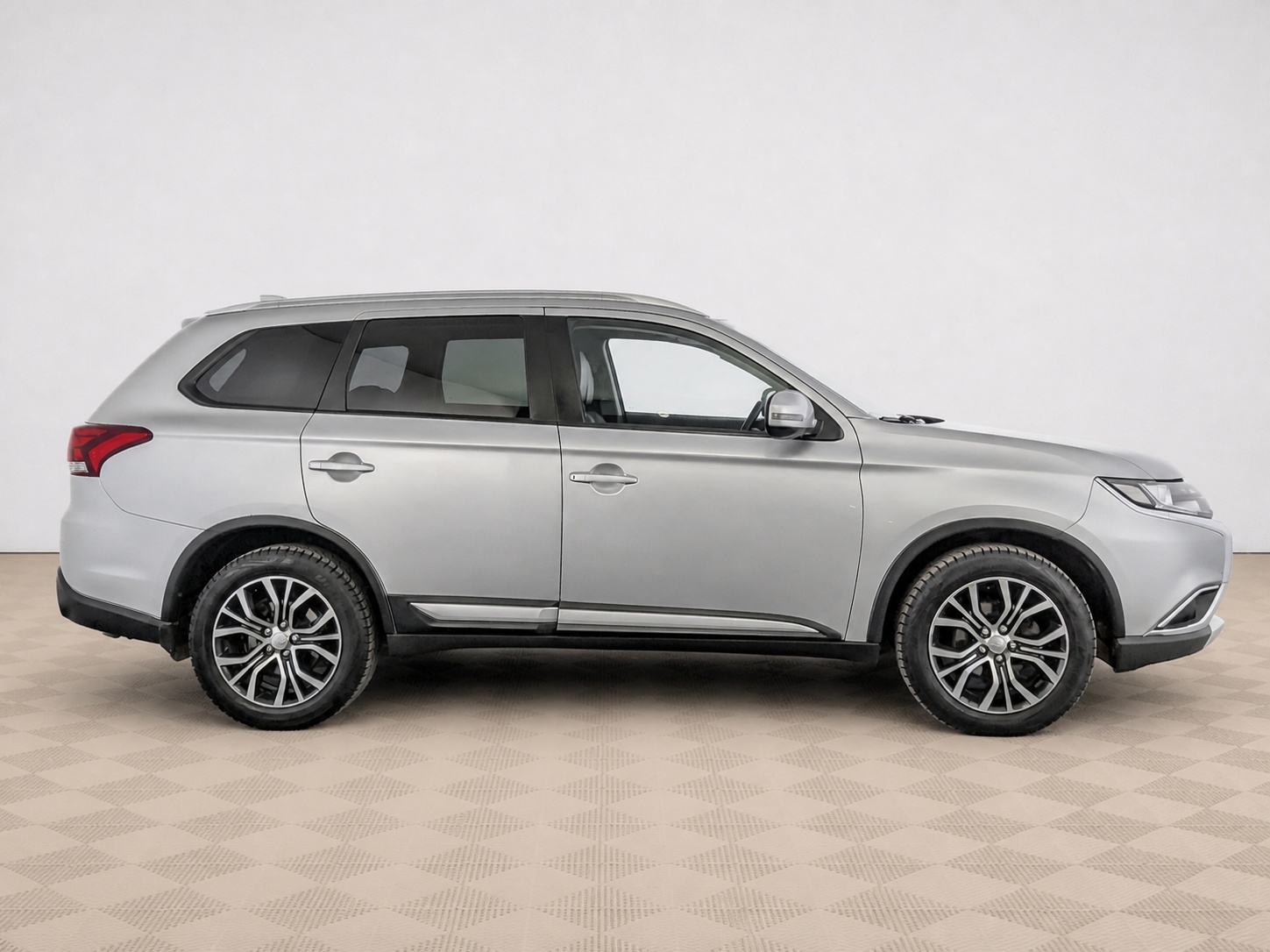 Mitsubishi - Mitsubishi Outlander, 2017