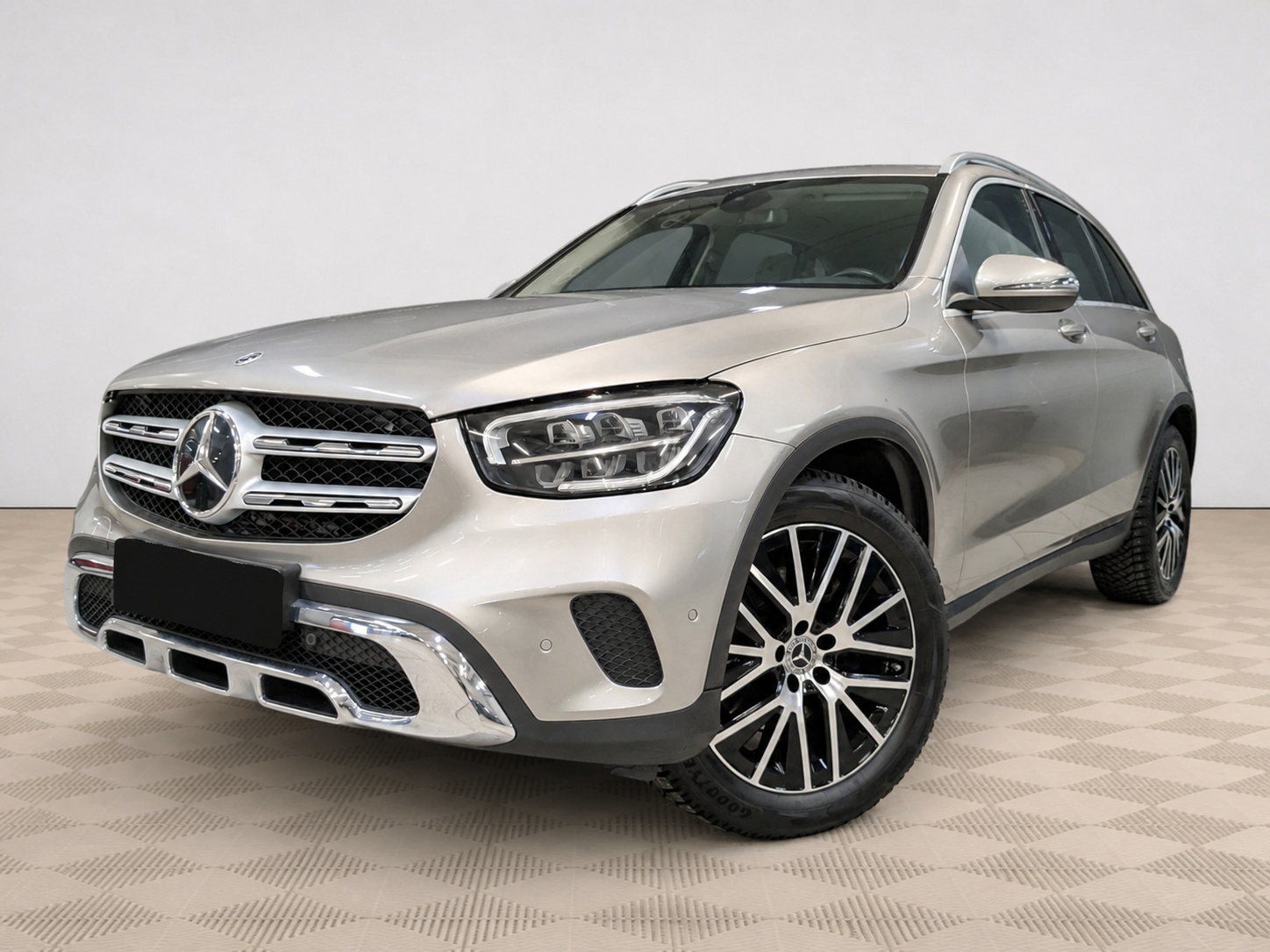 Mercedes-Benz - Mercedes-Benz GLC, 2021