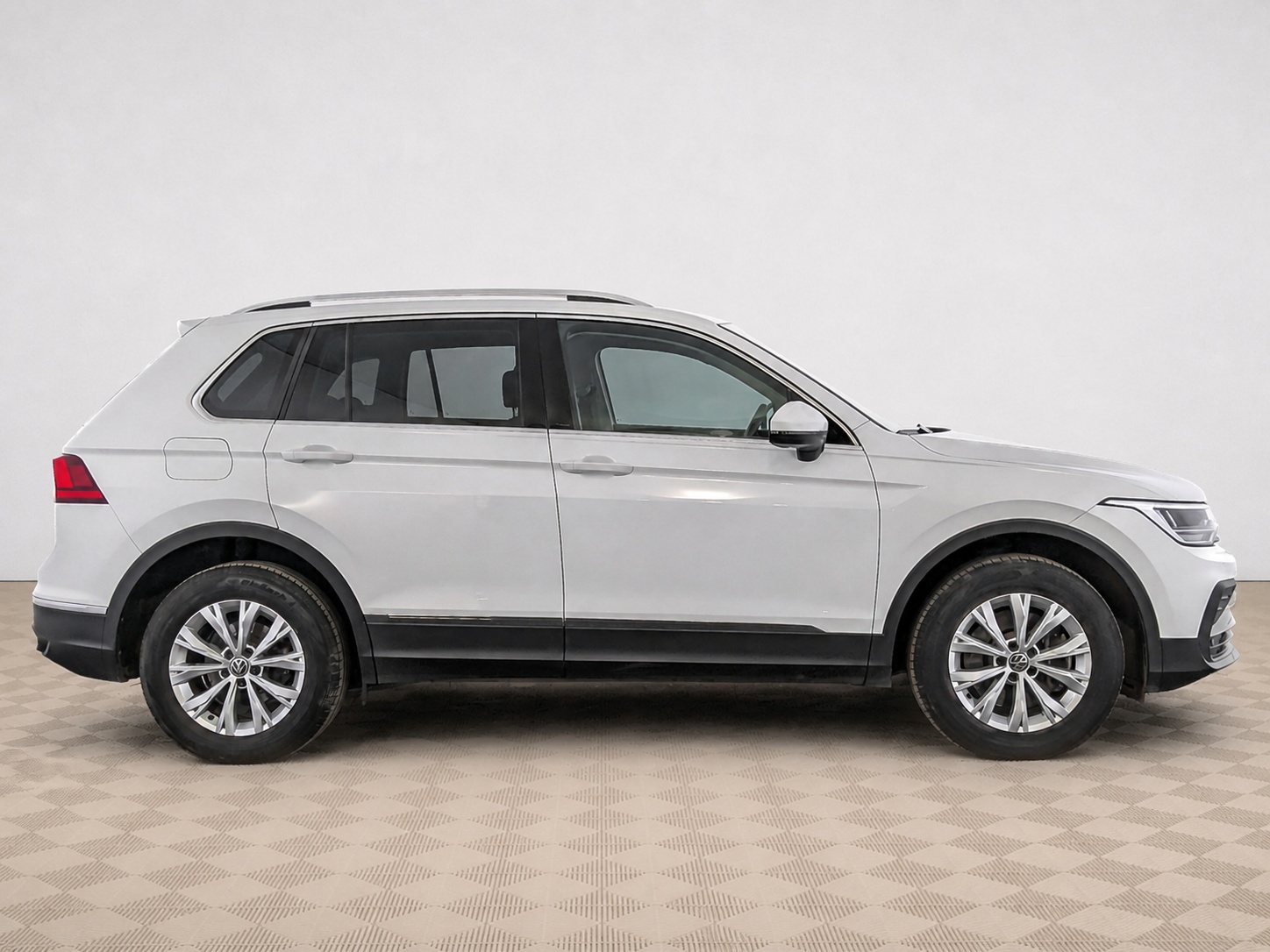 Volkswagen - Volkswagen Tiguan, 2021