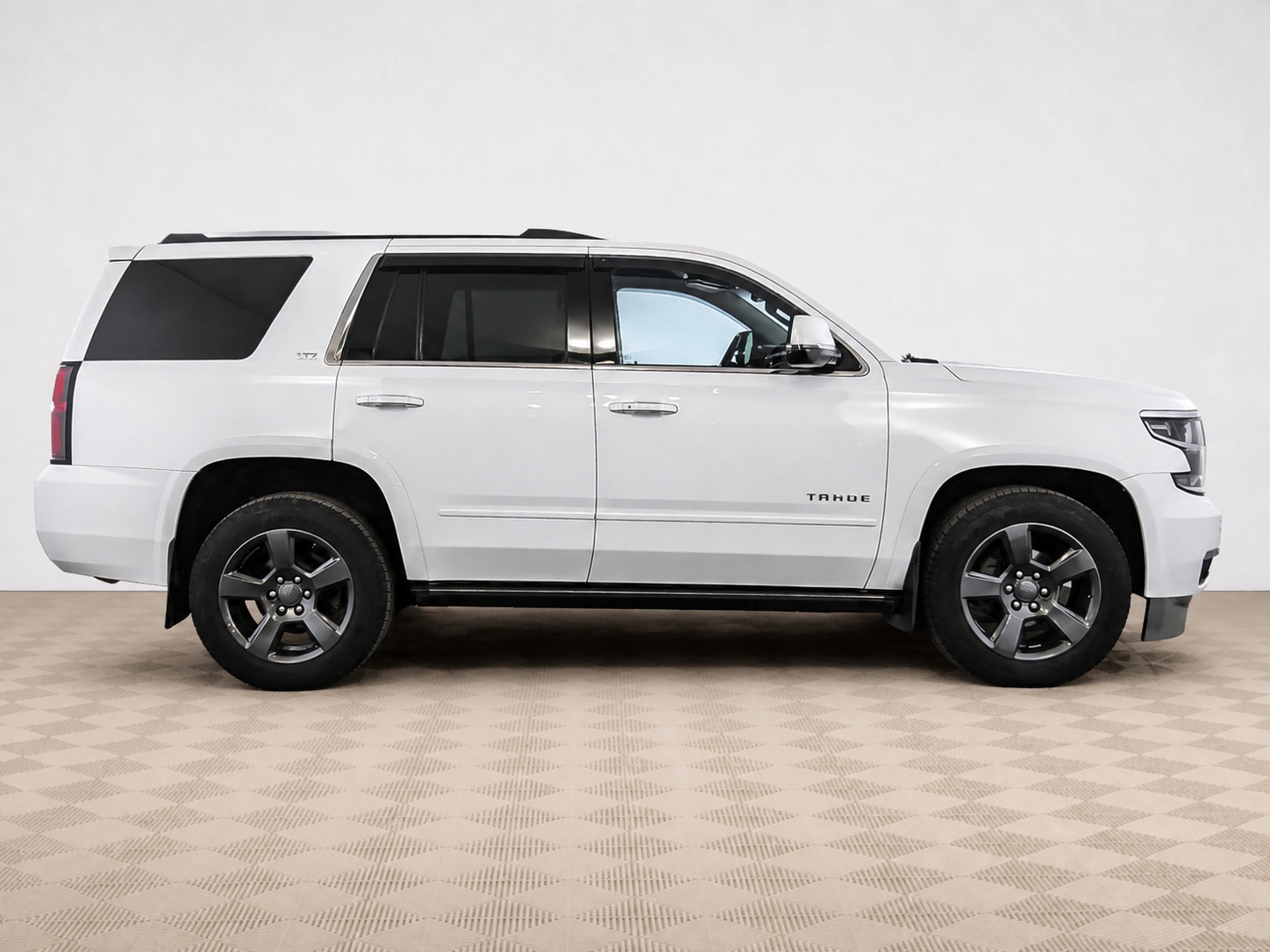 Chevrolet - Chevrolet Tahoe IV, 2015