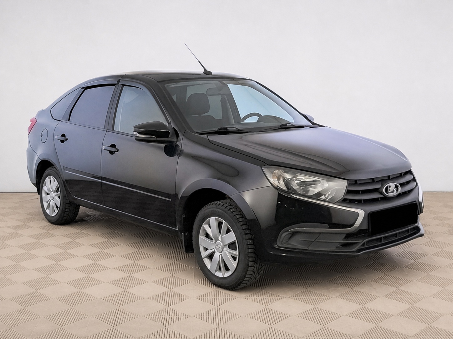 LADA (ВАЗ) - Lada Granta, 2023