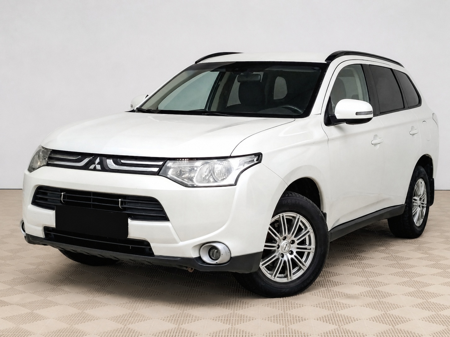 Mitsubishi - Mitsubishi Outlander, 2013