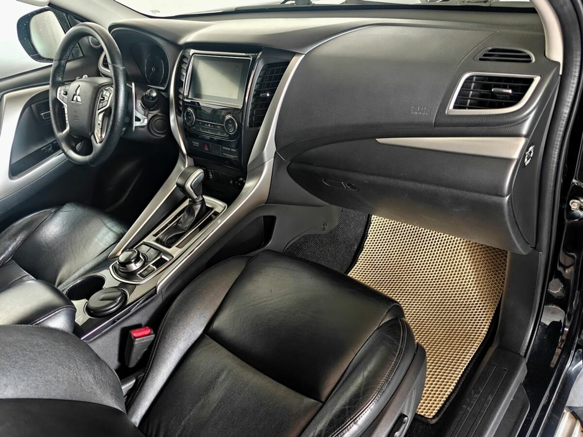 Mitsubishi - Mitsubishi Pajero Sport III, 2017