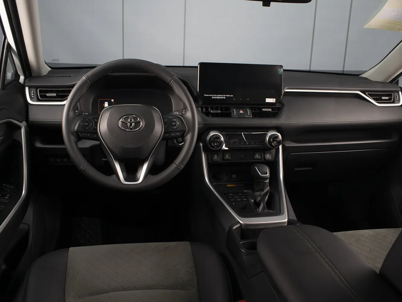 Toyota - Toyota RAV4 V (XA50), 2025 г.