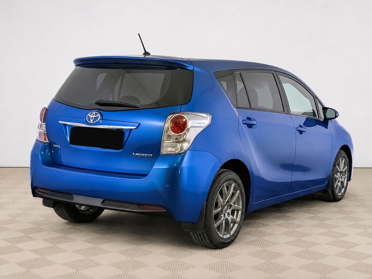 Toyota - Toyota Verso, 2014