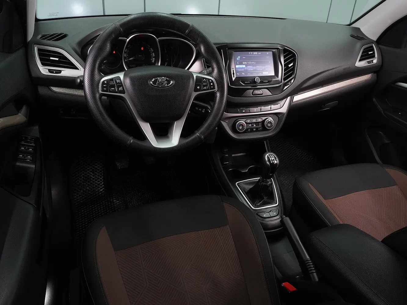 LADA (ВАЗ) - LADA (ВАЗ) Vesta I, 2017 г.