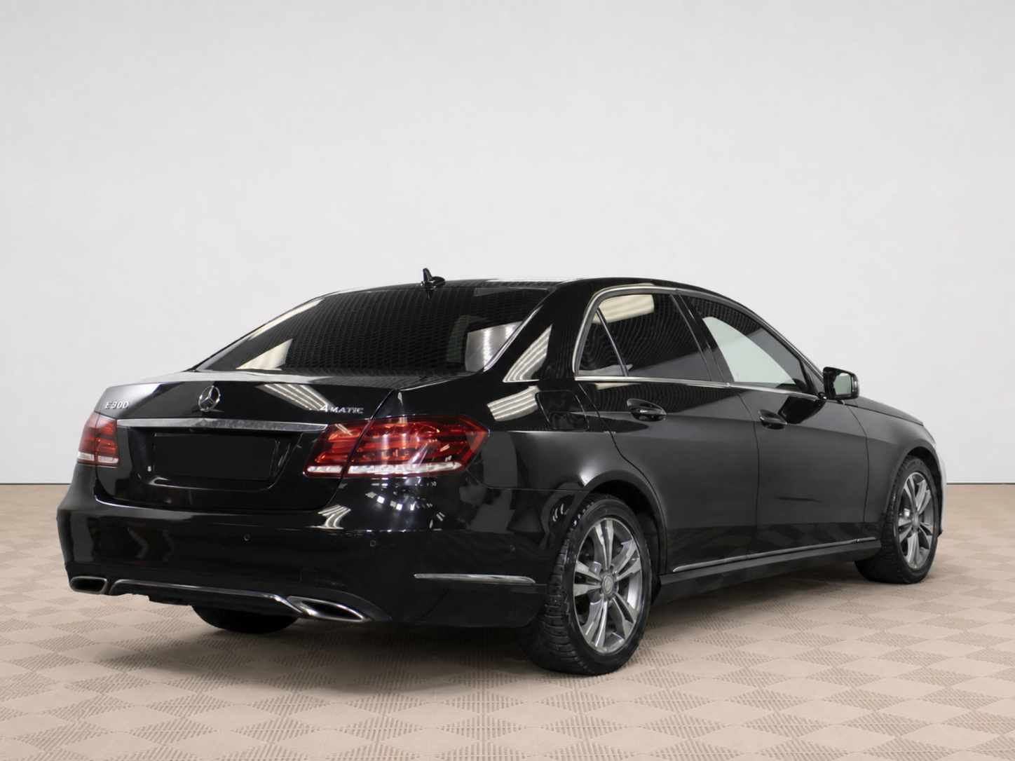 Mercedes-Benz - Mercedes-Benz E-Класс 300 IV (W212, S212, C207) Рестайлинг, 2013