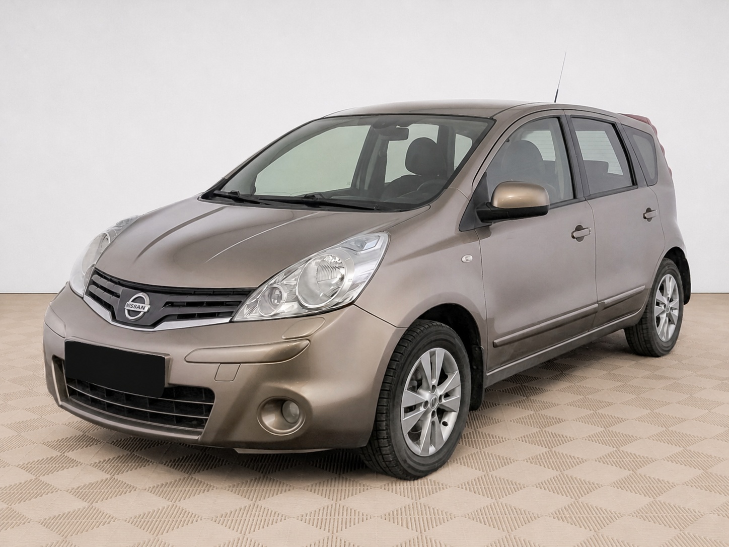 Nissan - Nissan Note, 2013