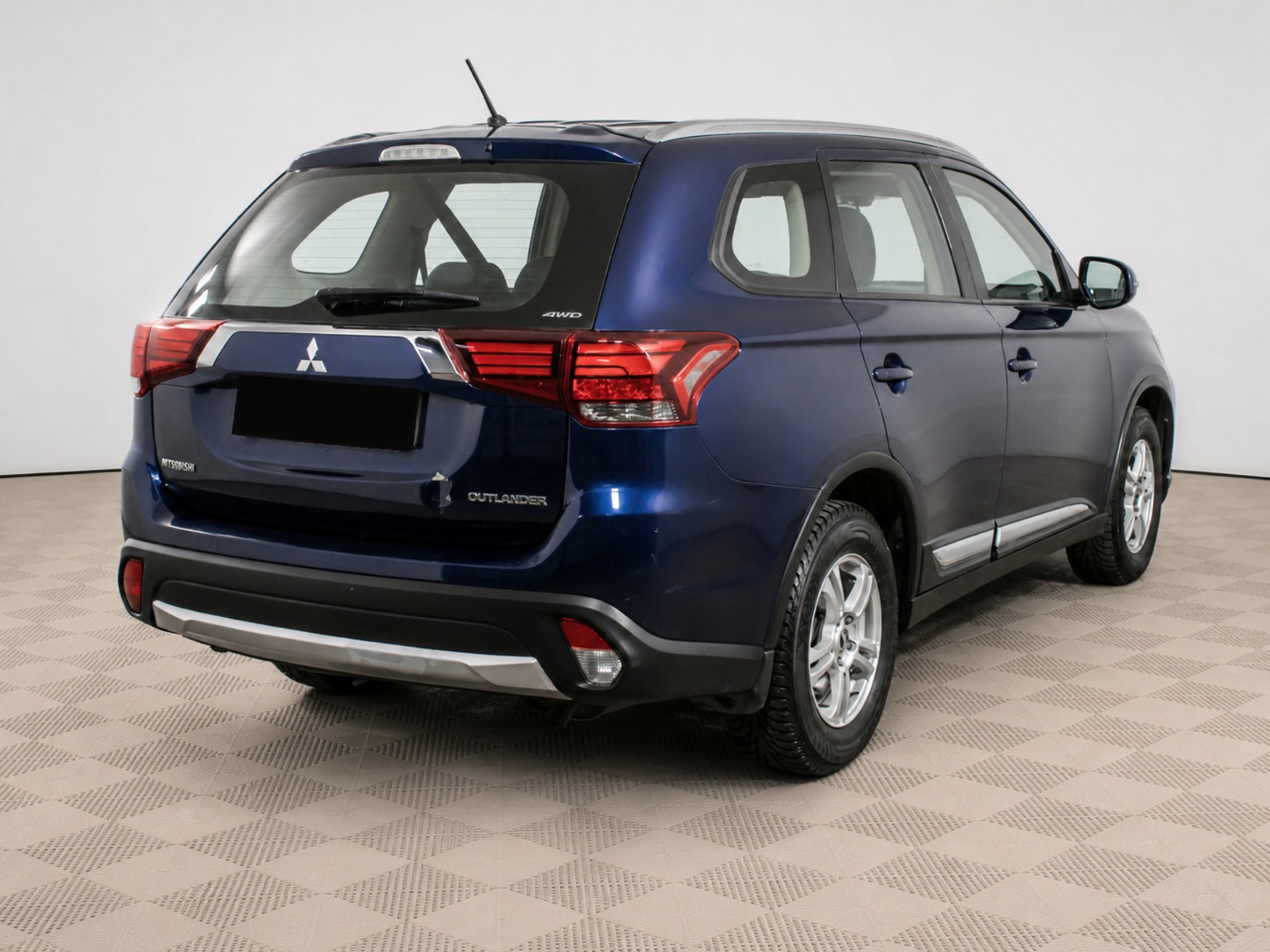 Mitsubishi - Mitsubishi Outlander III Рестайлинг 2, 2015