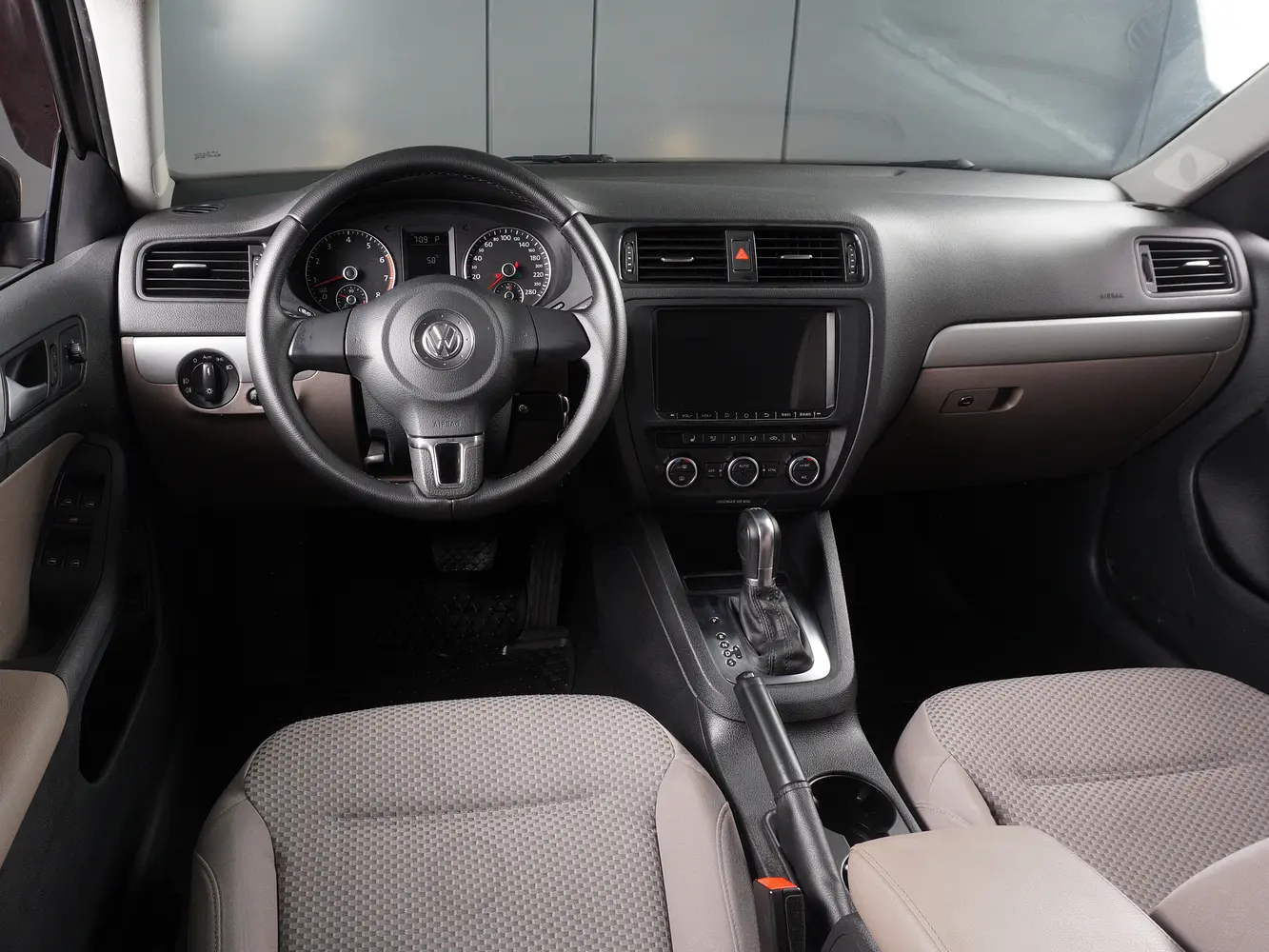 Volkswagen - Volkswagen Jetta VI, 2013 г.
