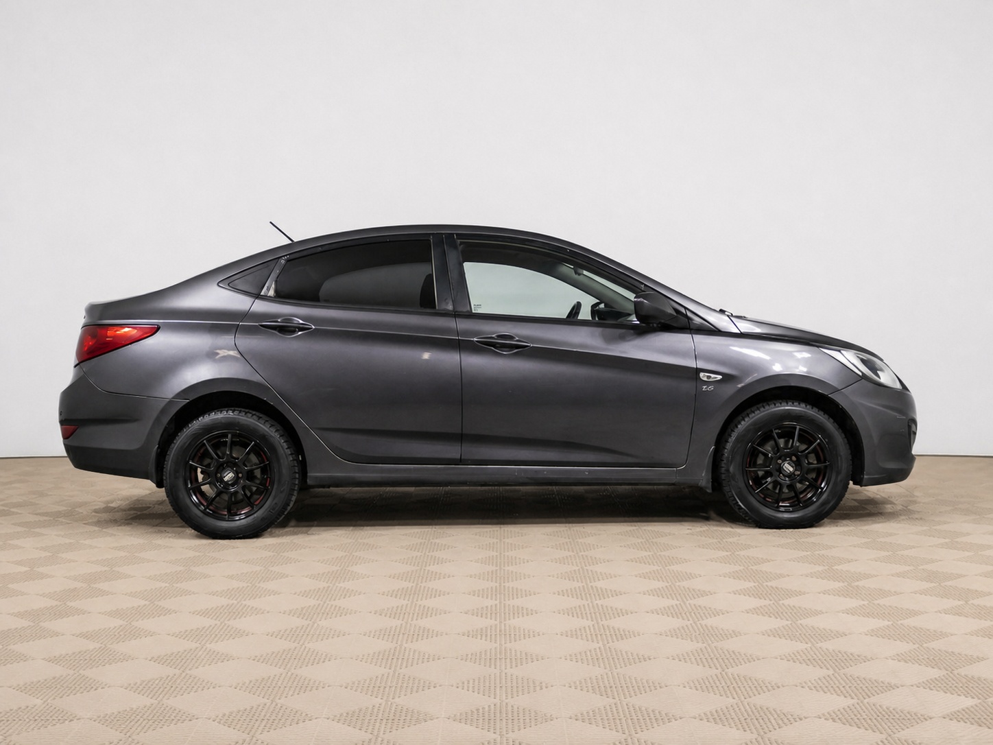 Hyundai - Hyundai Solaris I, 2011
