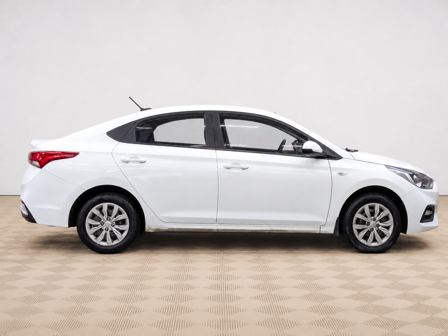 Hyundai - Hyundai Solaris, 2019