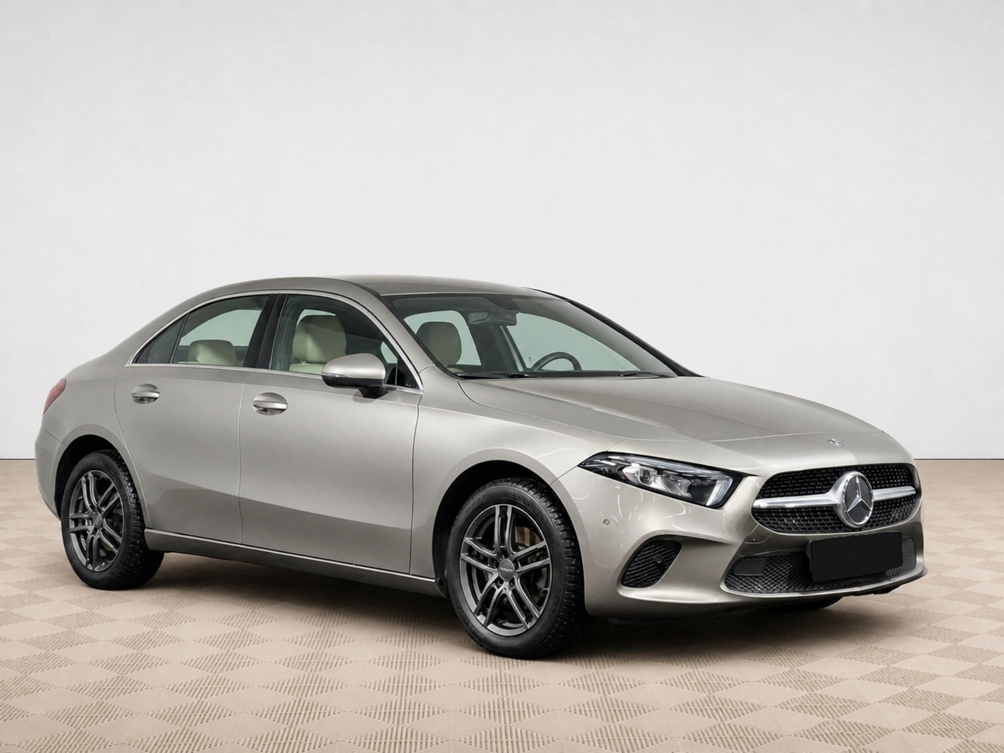Mercedes-Benz - Mercedes-Benz A-Класс 200 IV (W177), 2019
