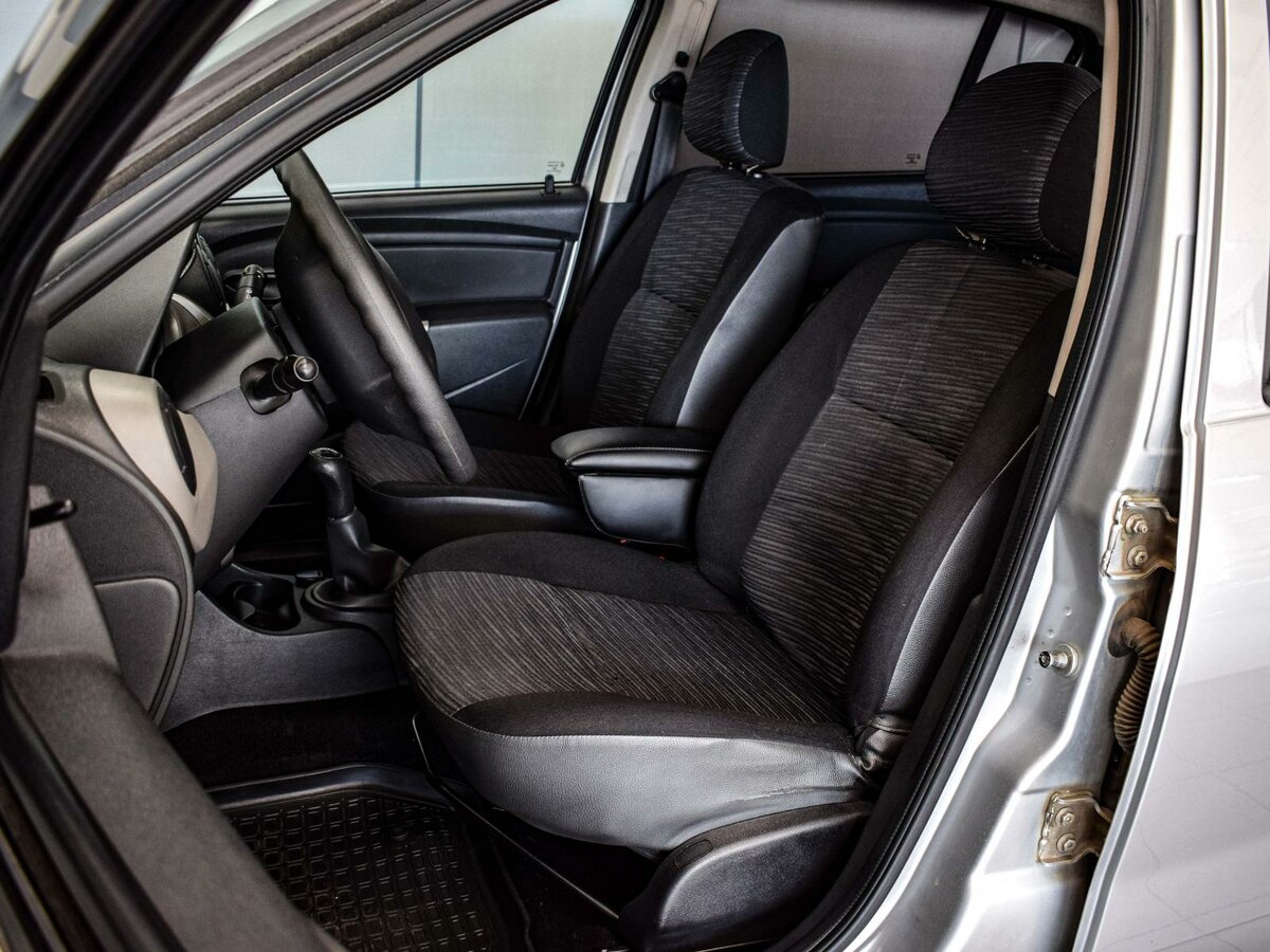Renault - Renault Sandero I, 2013