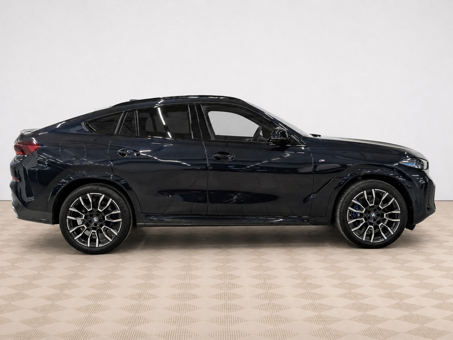 BMW - BMW X6 40i III (G06) Рестайлинг, 2024
