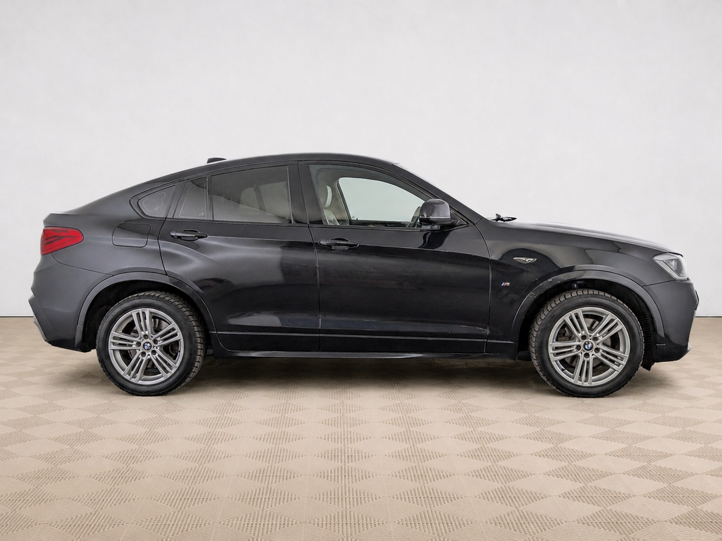 BMW - BMW X4, 2016