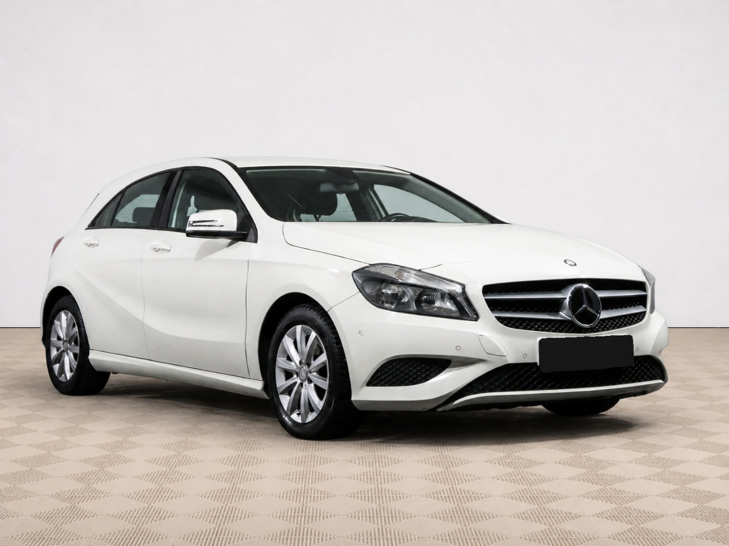 Mercedes-Benz - Mercedes-Benz A-Класс 180 III (W176), 2014