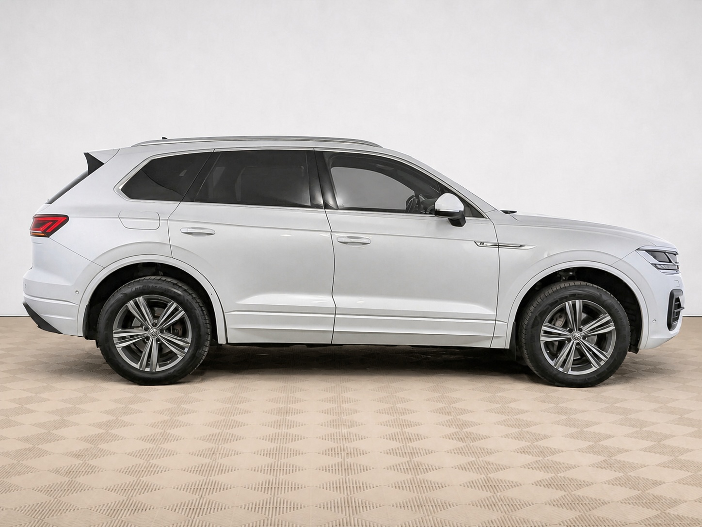 Volkswagen - Volkswagen Touareg III, 2019