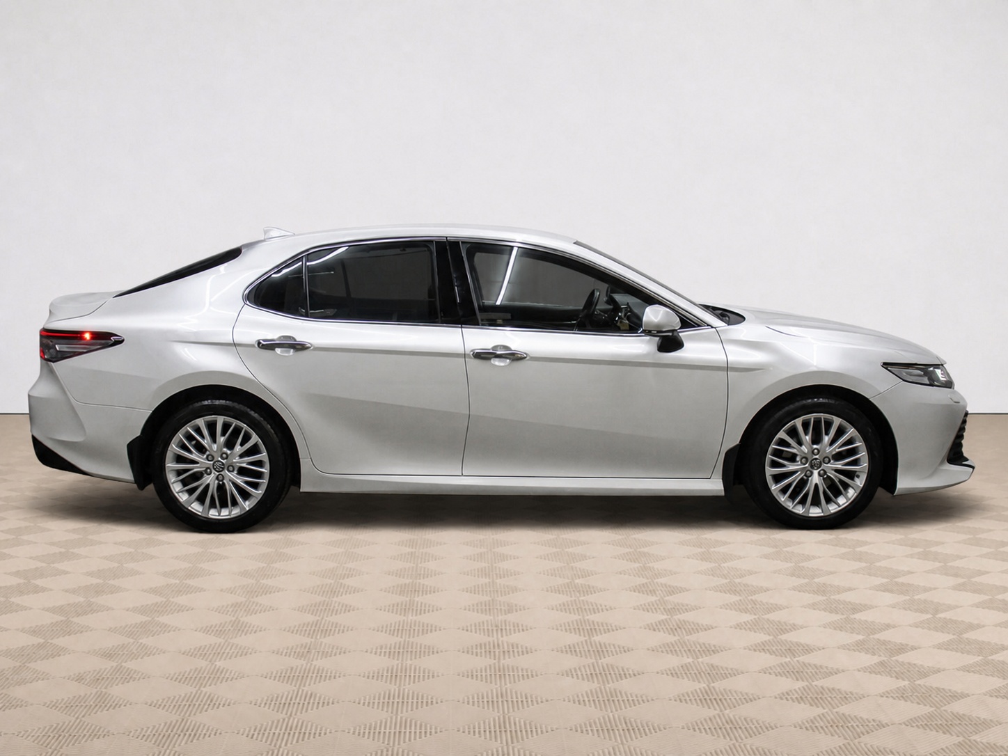Toyota - Toyota Camry VIII (XV70), 2018