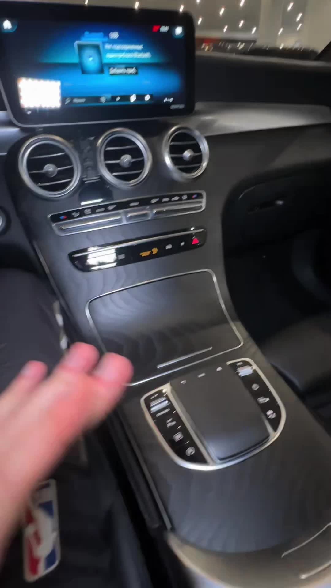 Mercedes-Benz - Mercedes-Benz GLC, 2020