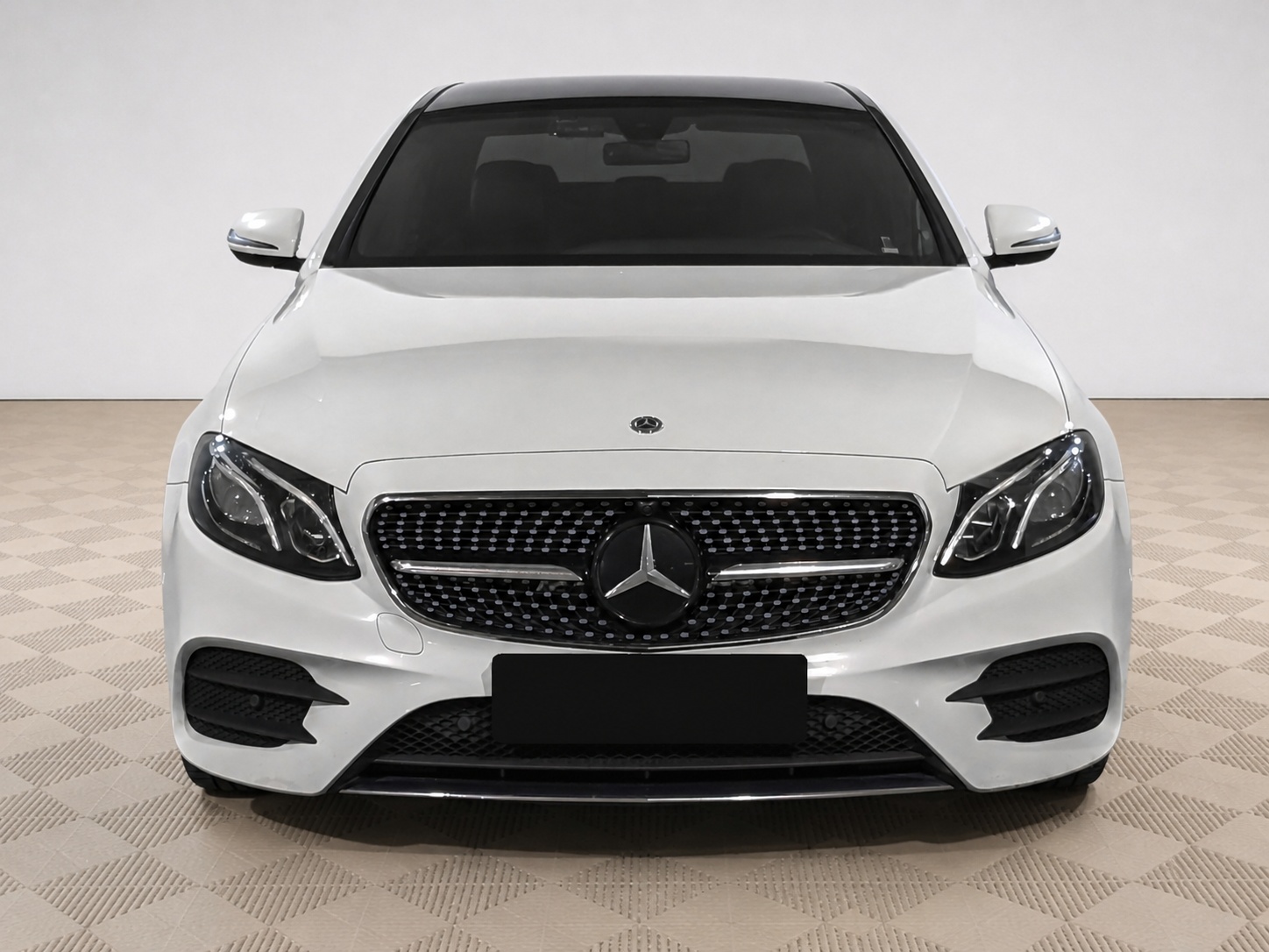 Mercedes-Benz - Mercedes-Benz E-Класс, 2020