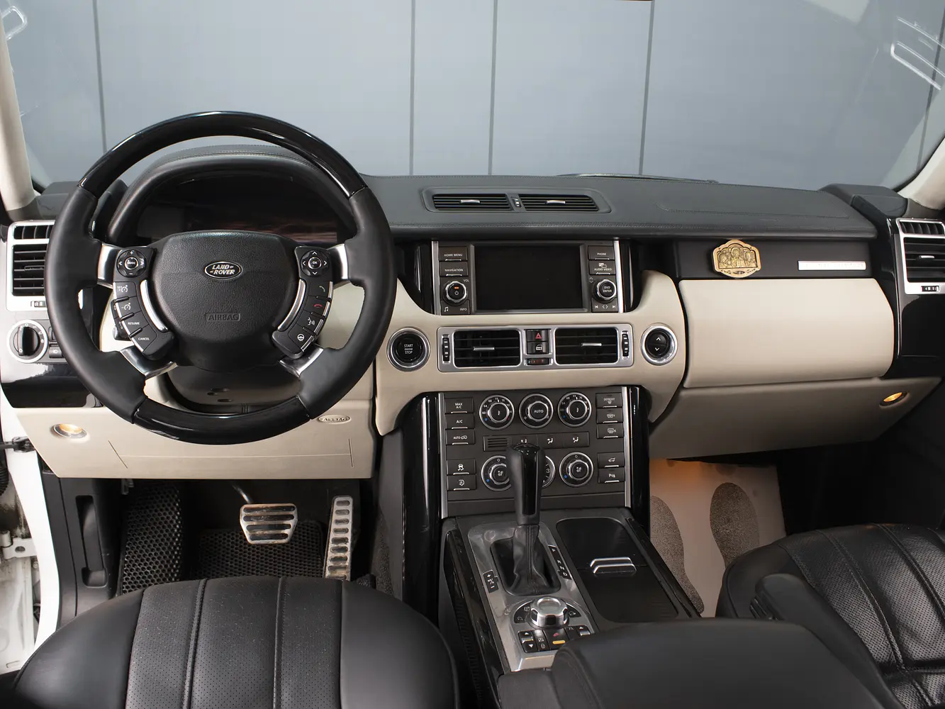 Land Rover - Land Rover Range Rover III Рестайлинг 2, 2010 г.