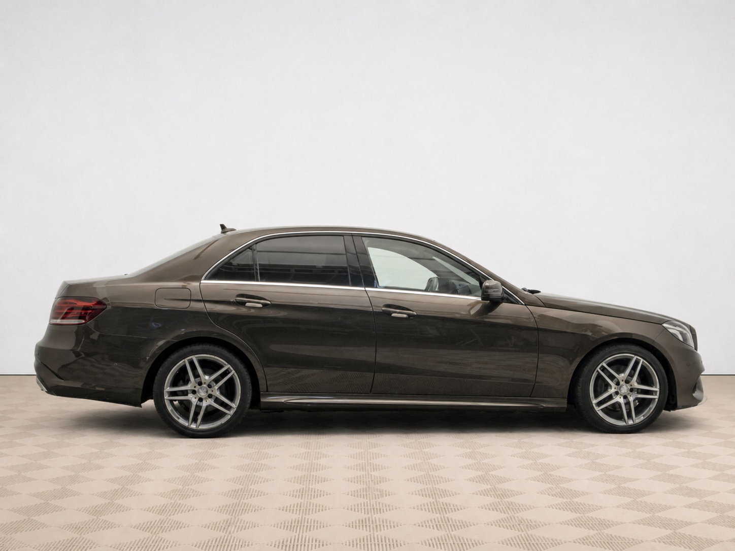 Mercedes-Benz - Mercedes-Benz E-Класс 200 IV (W212, S212, C207) Рестайлинг, 2014