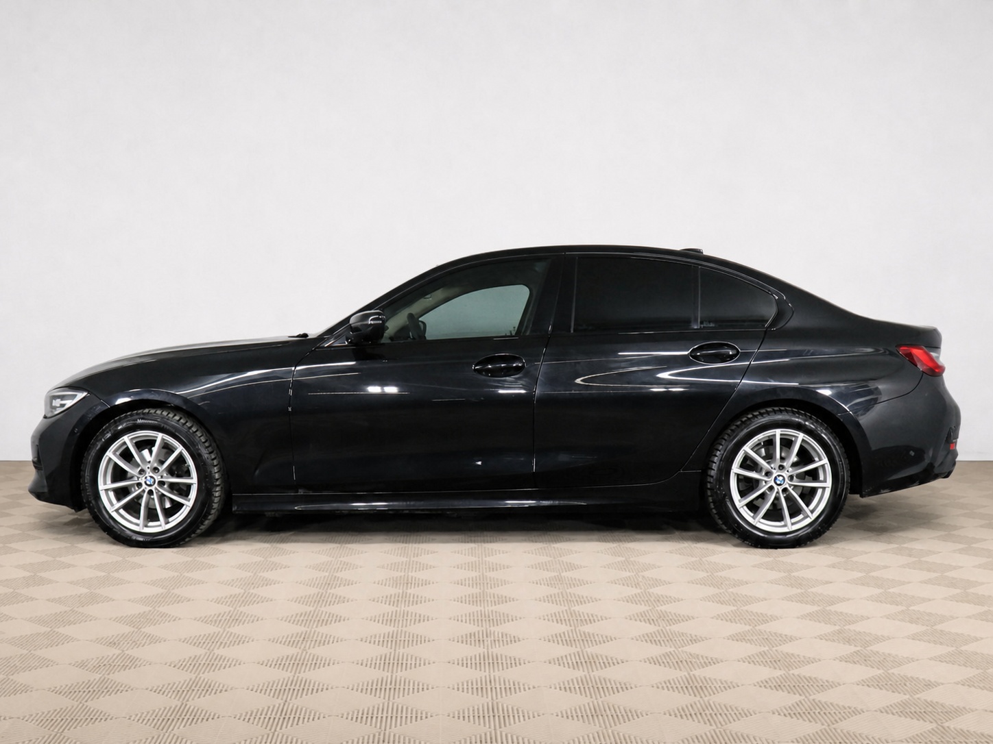 BMW - BMW 3 серии 318i VII (G2x), 2021