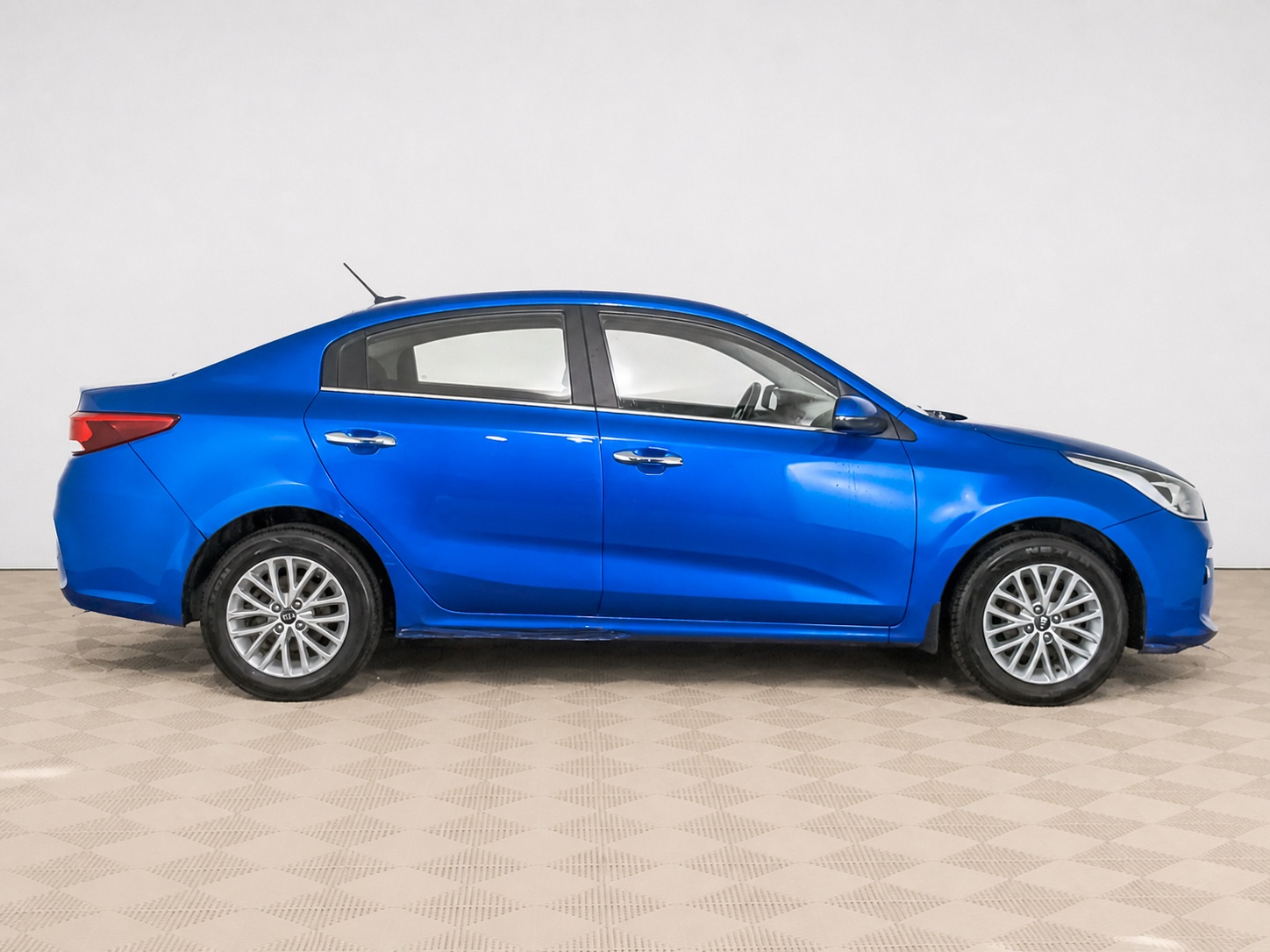 Kia - Kia Rio, 2020