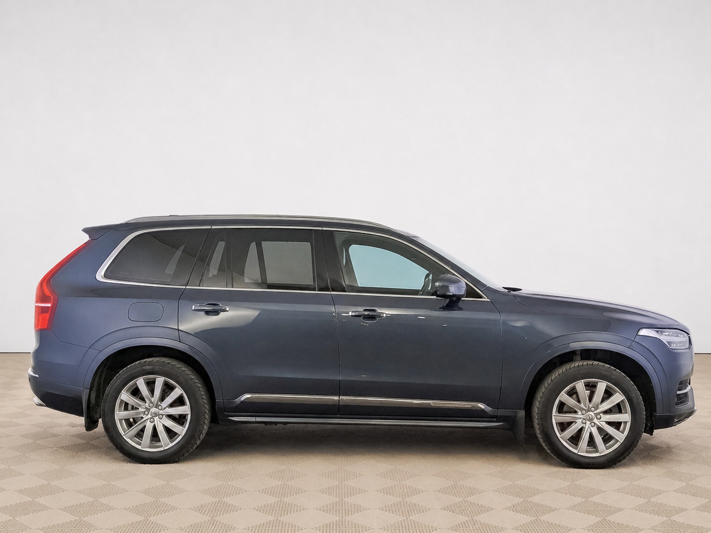 Volvo - Volvo XC90, 2018