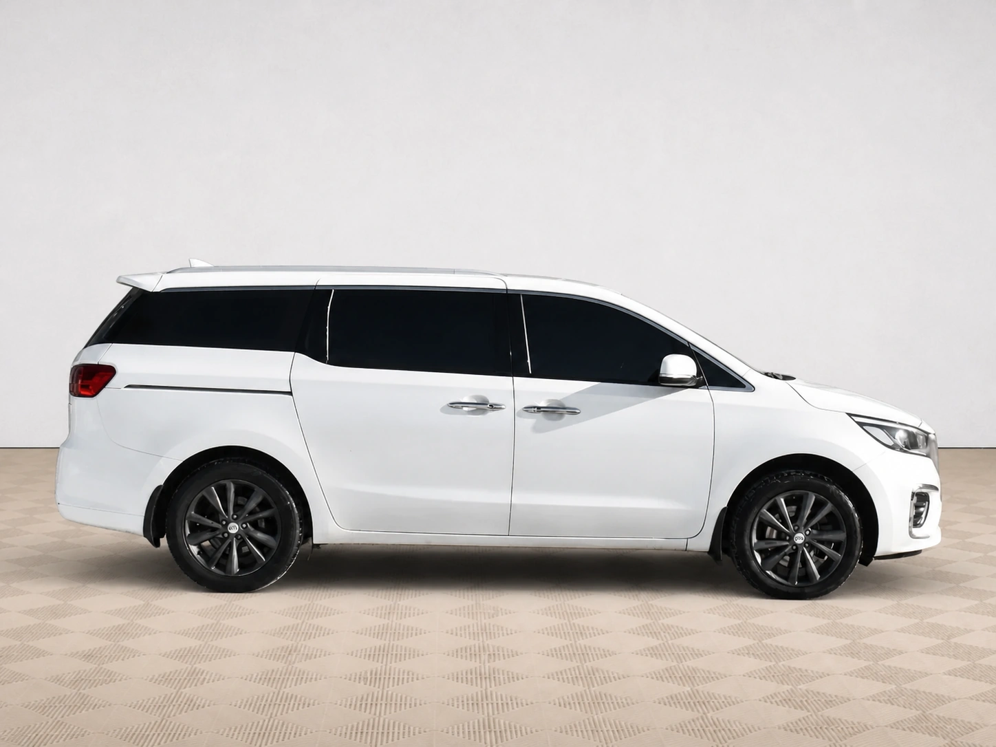 Kia - Kia Carnival III, 2018 г.