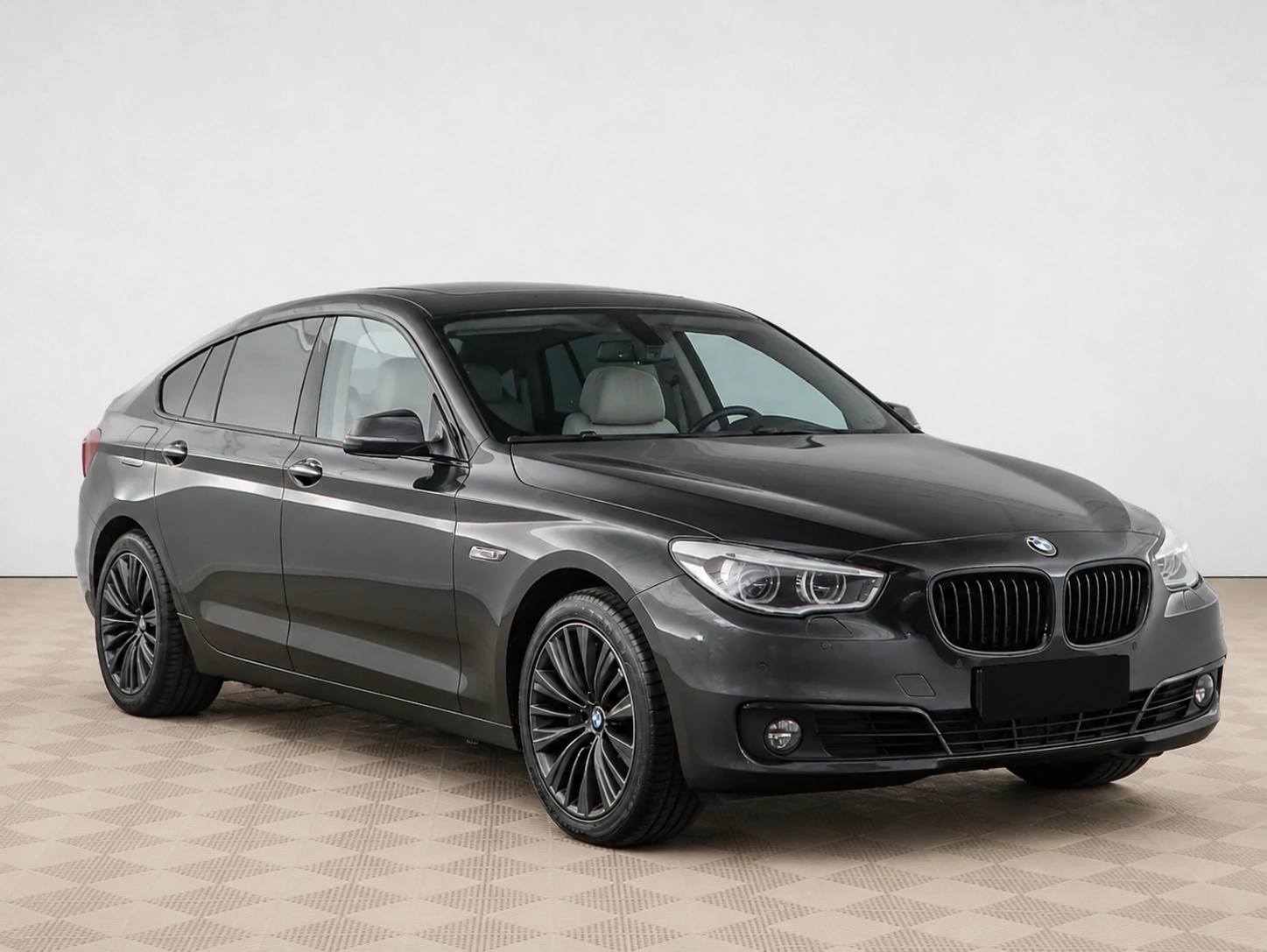 BMW - BMW 5 серии VI (F10/F11/F07) Рестайлинг, 2013 г.