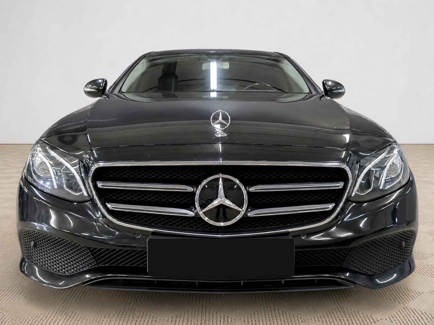 Mercedes-Benz - Mercedes-Benz E-Класс, 2019