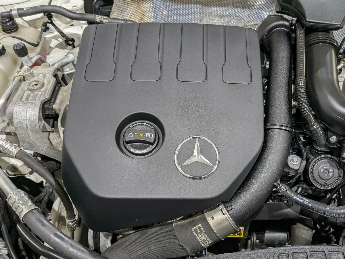 Mercedes-Benz - Mercedes-Benz A-Класс 200 IV (W177), 2020