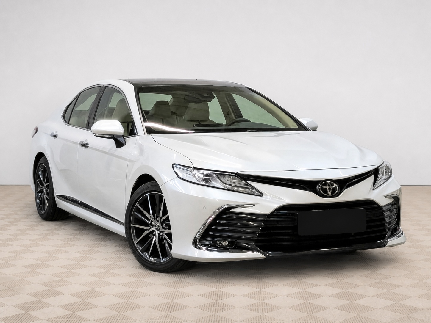Toyota - Toyota Camry, 2023